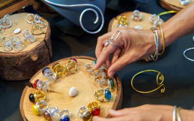 Symbolika kamieni szlachetnych w biżuterii prezentowej